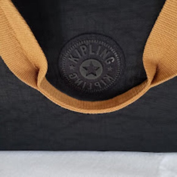 Kipling Black Archer 16" Laptop Tote Bag - Picture 4 of 6